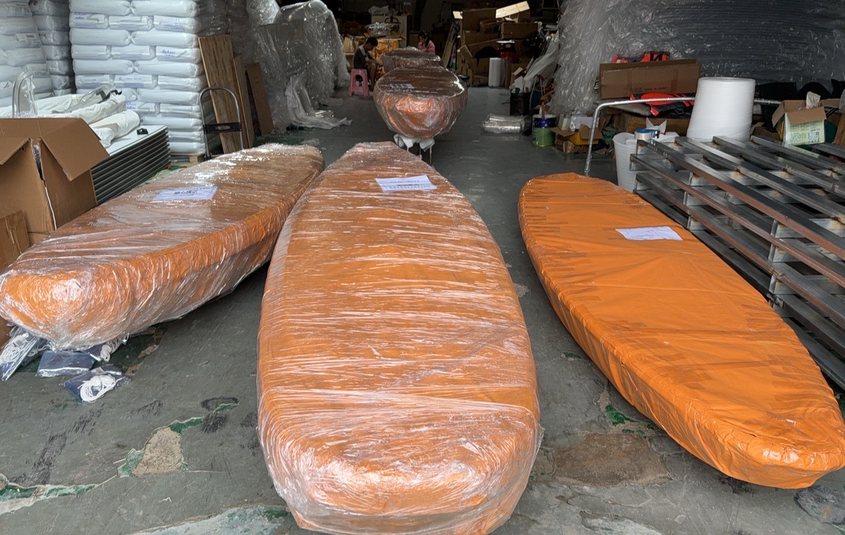 沃浪Wolang透明水晶船 解锁婚纱摄影与网红民宿的梦幻体验